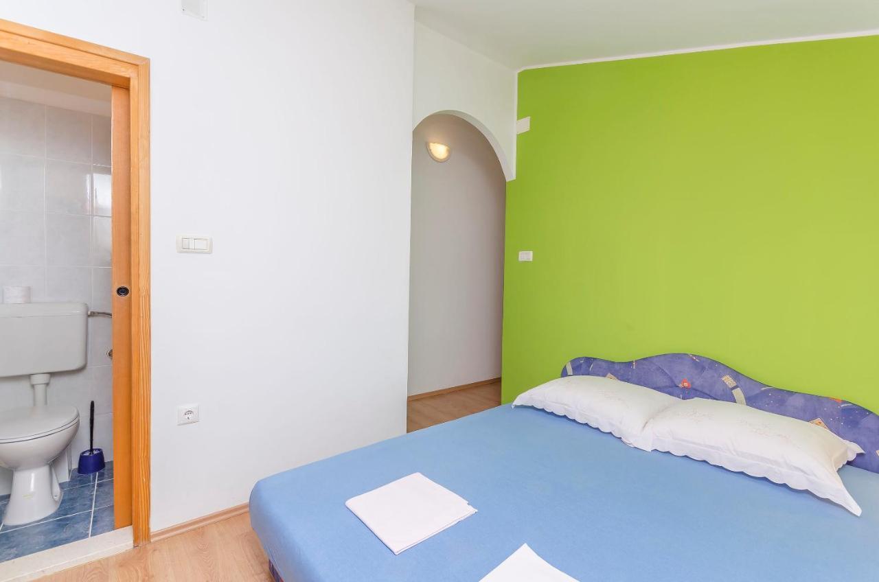 Apartments Mira I Vodice Ngoại thất bức ảnh