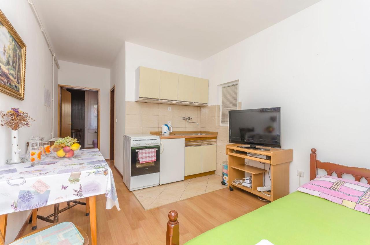 Apartments Mira I Vodice Ngoại thất bức ảnh