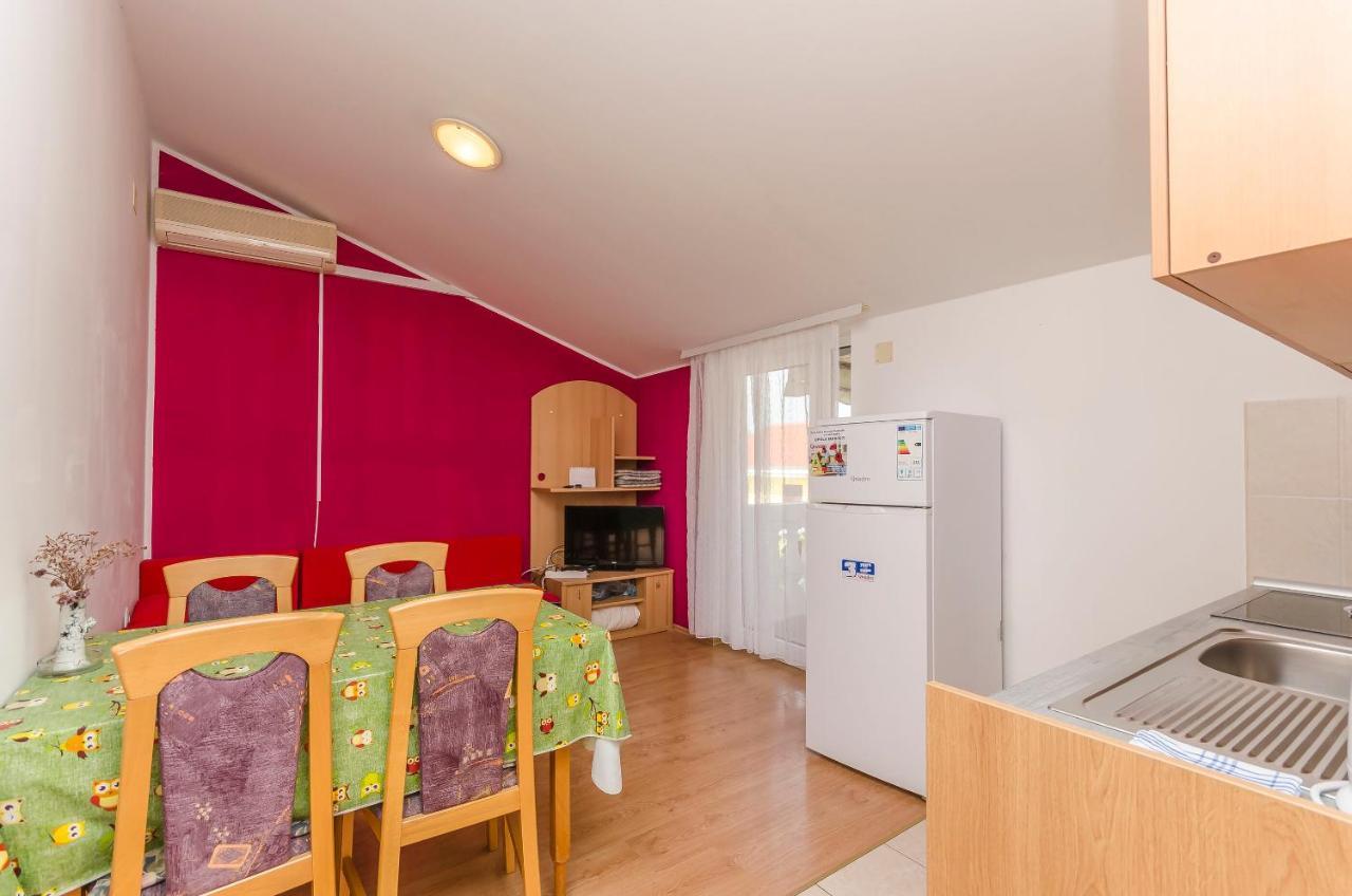 Apartments Mira I Vodice Ngoại thất bức ảnh