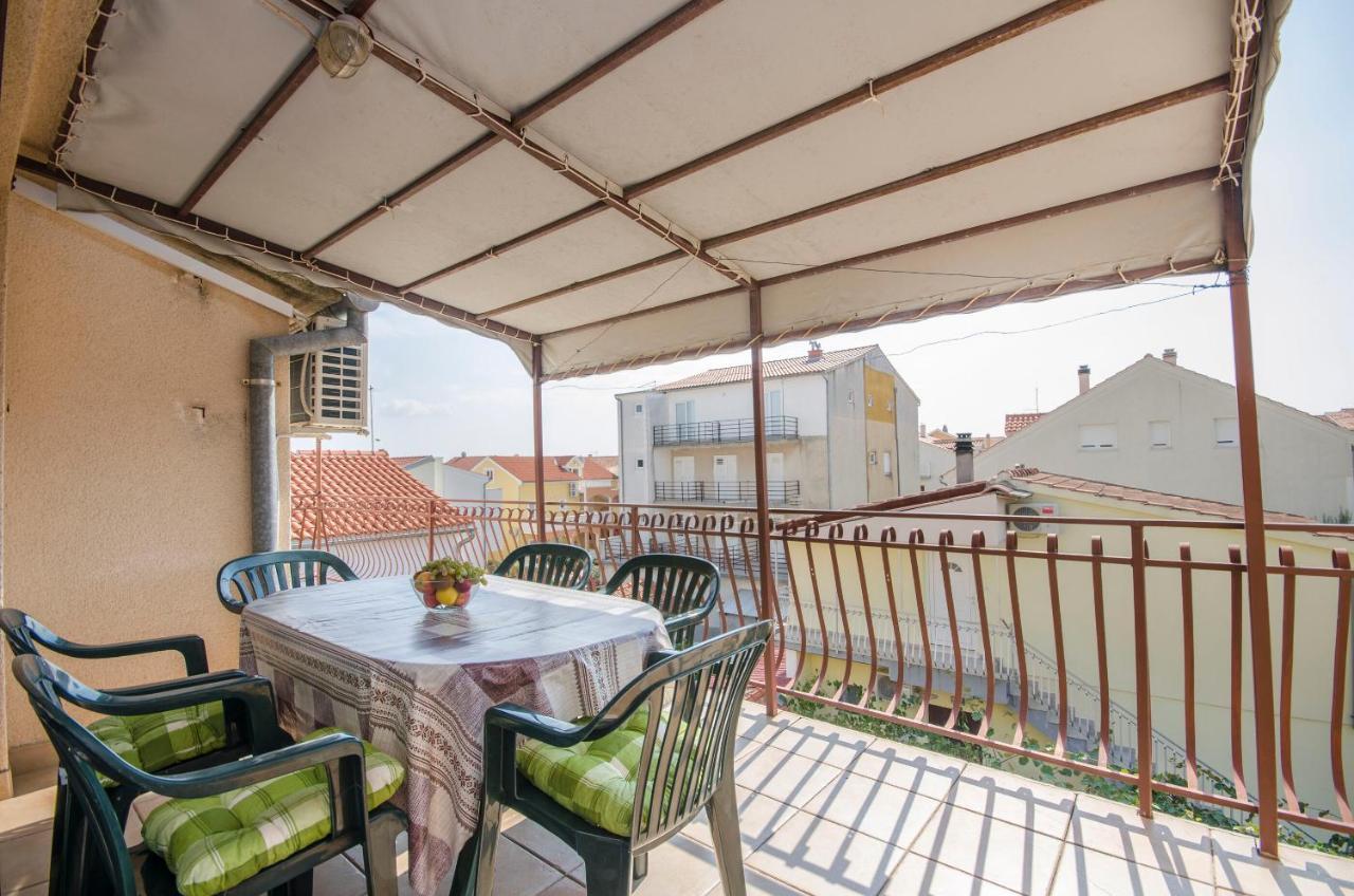Apartments Mira I Vodice Ngoại thất bức ảnh