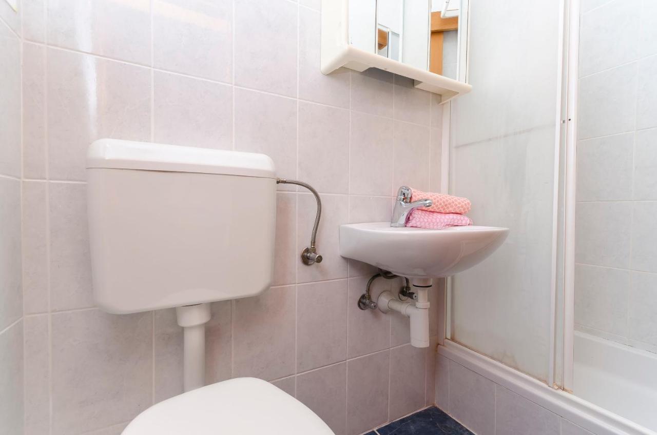 Apartments Mira I Vodice Ngoại thất bức ảnh